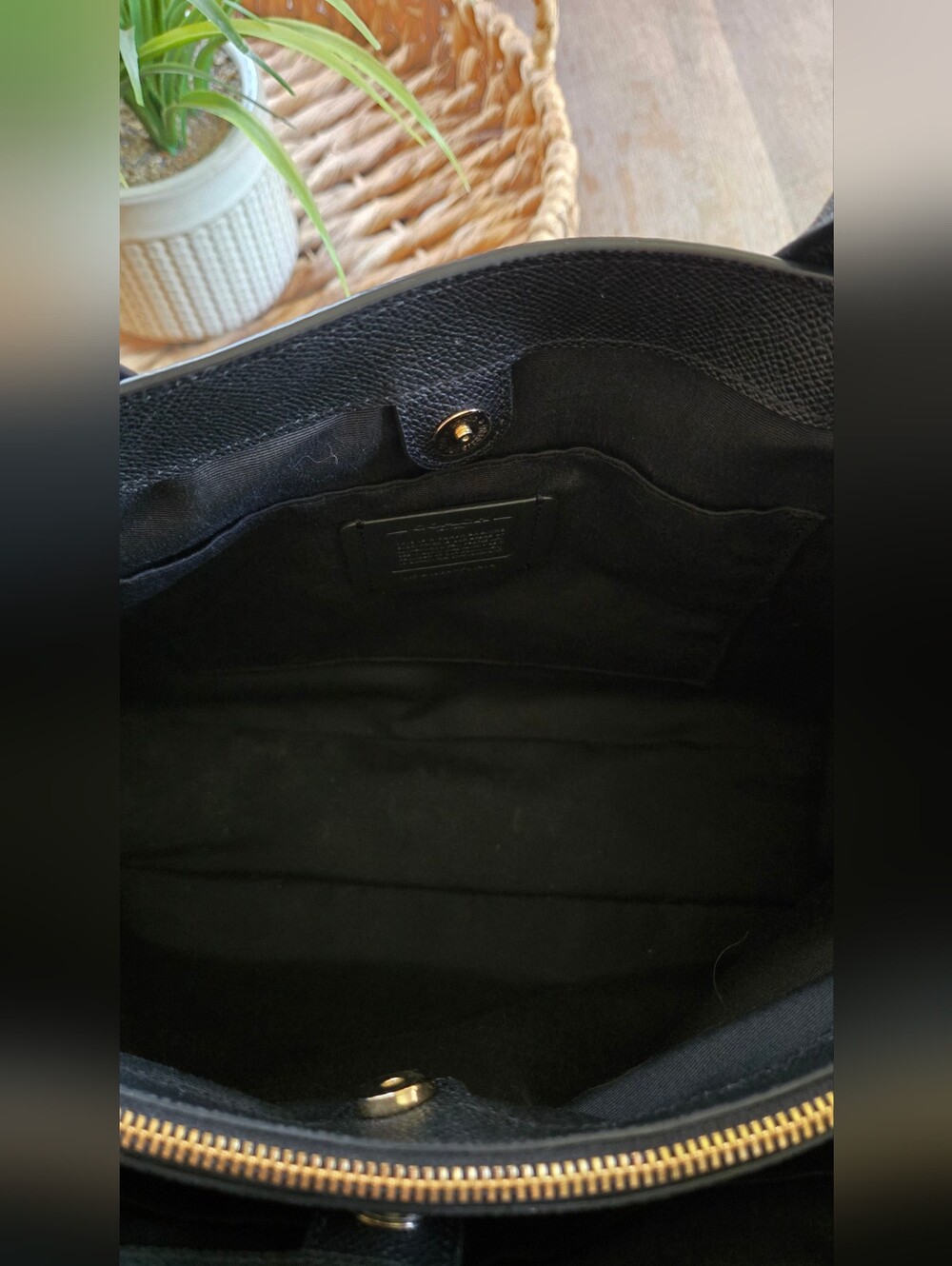 Coach Black Leather Tote Bag with Gold Hardware - Picture 5 of 10